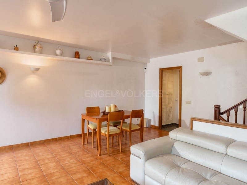 5 bedroom Townhouse for sale in Llafranc with pool garage - € 645,000 (Ref: 9831210)