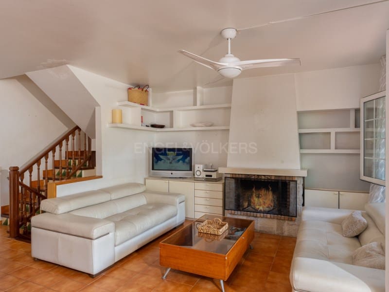 5 bedroom Townhouse for sale in Llafranc with pool garage - € 645,000 (Ref: 9831210)