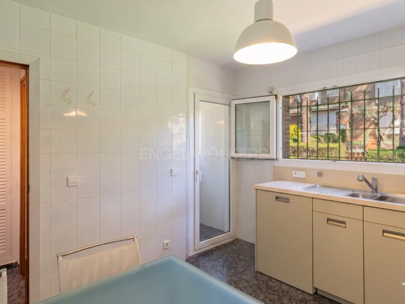 5 bedroom Townhouse for sale in Llafranc with pool garage - € 645,000 (Ref: 9831210)