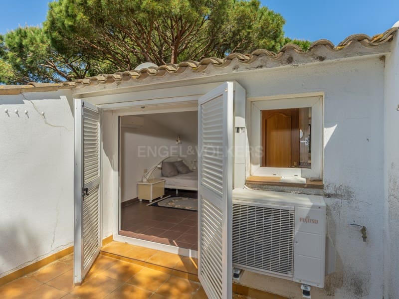 5 bedroom Townhouse for sale in Llafranc with pool garage - € 645,000 (Ref: 9831210)