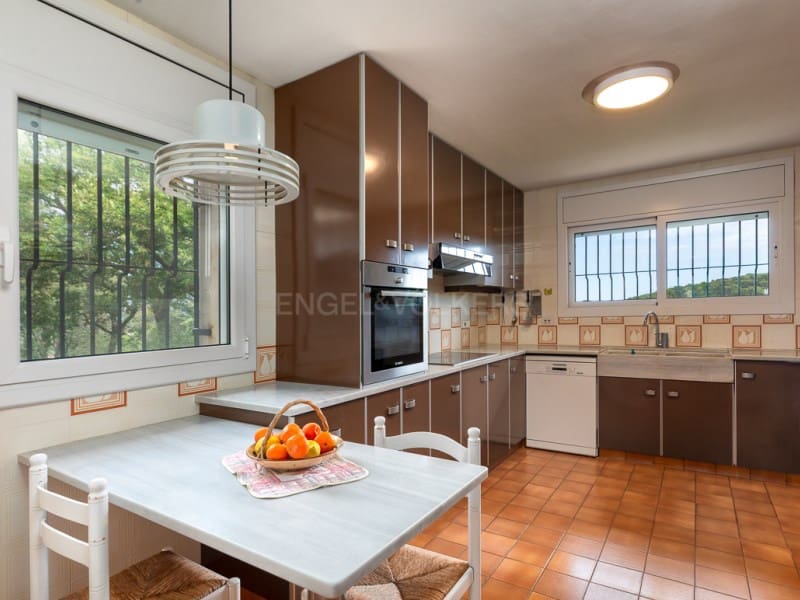 6 bedroom Villa for sale in Pals with garage - € 1,750,000 (Ref: 9831212)