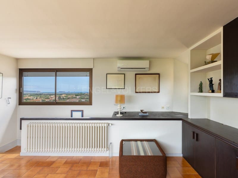 6 bedroom Villa for sale in Pals with garage - € 1,750,000 (Ref: 9831212)