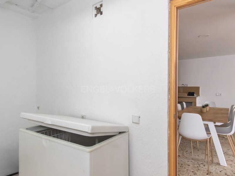 8 bedroom Villa for sale in Lloret de Mar with pool garage - € 495,000 (Ref: 9833696)