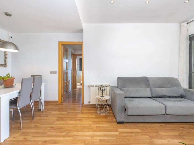 3 bedroom Flat for sale in Sils - € 225,000 (Ref: 9839286)