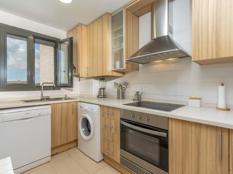 3 bedroom Flat for sale in Sils - € 225,000 (Ref: 9839286)