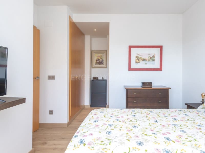 3 bedroom Flat for sale in Sils - € 225,000 (Ref: 9839286)
