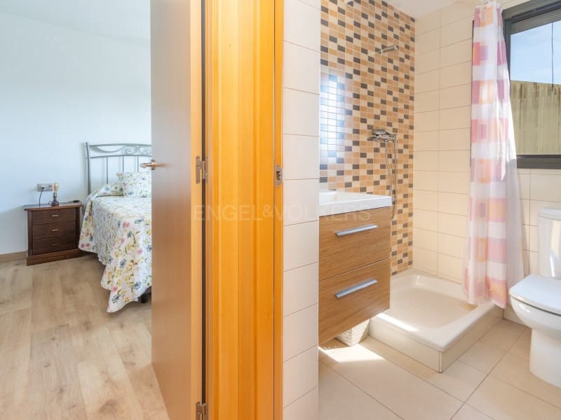 3 bedroom Flat for sale in Sils - € 225,000 (Ref: 9839286)