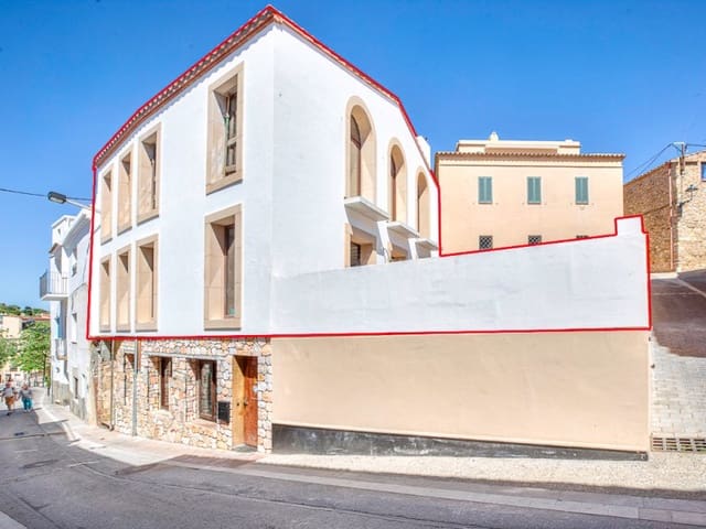 Casa de 4 habitaciones en Begur en venta con garaje - 2.500.000 € (Ref: 9840317)
