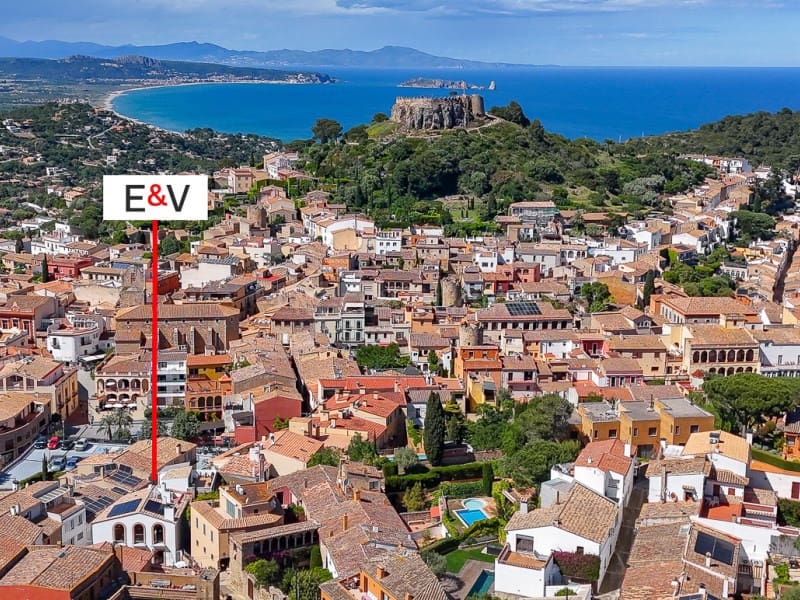 Casa de 4 habitaciones en Begur en venta con garaje - 2.500.000 € (Ref: 9840317)