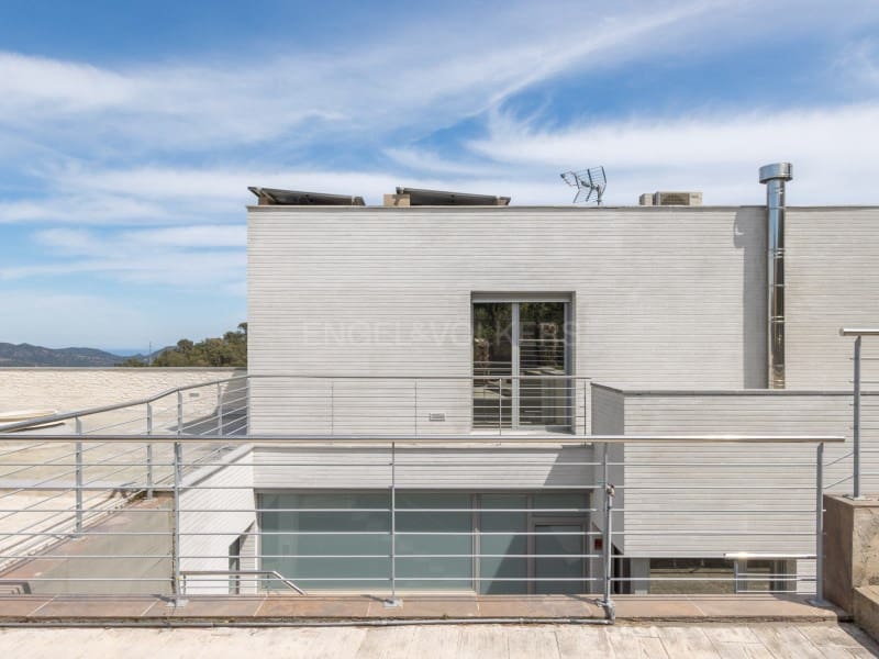 4 soveværelse Villa til salg i Lloret de Mar med garage - € 775.000 (Ref: 9845323)