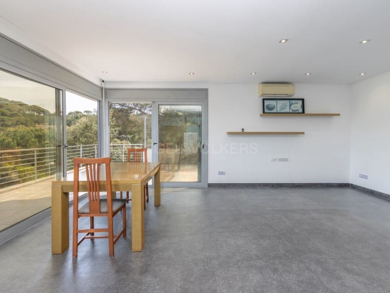 4 soveværelse Villa til salg i Lloret de Mar med garage - € 775.000 (Ref: 9845323)