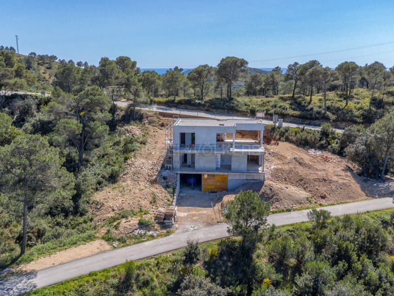 4 soveværelse Villa til salg i Begur med swimmingpool garage - € 1.695.000 (Ref: 9865062)