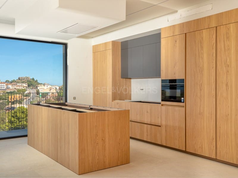 4 chambre Villa/Maison à vendre à Begur avec piscine garage - 1 695 000 € (Ref: 9865062)