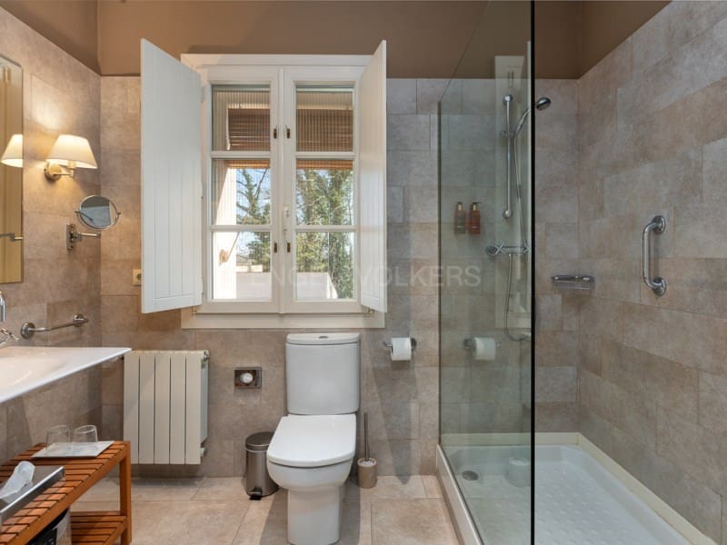 8 bedroom Finca/Country House for sale in Torroella de Fluvia with pool - € 1,495,000 (Ref: 9869962)