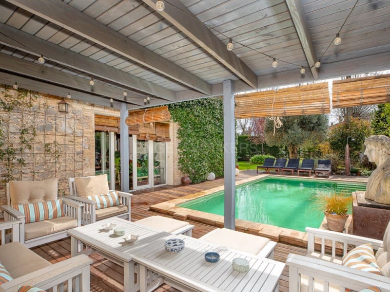 8 bedroom Finca/Country House for sale in Torroella de Fluvia with pool - € 1,495,000 (Ref: 9869962)