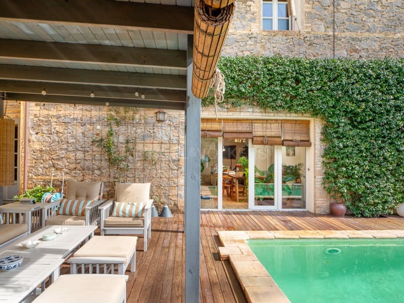 8 bedroom Finca/Country House for sale in Torroella de Fluvia with pool - € 1,495,000 (Ref: 9869962)