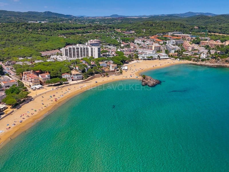 4 slaapkamer Appartement te koop in Palamos met garage - € 595.000 (Ref: 9887981)