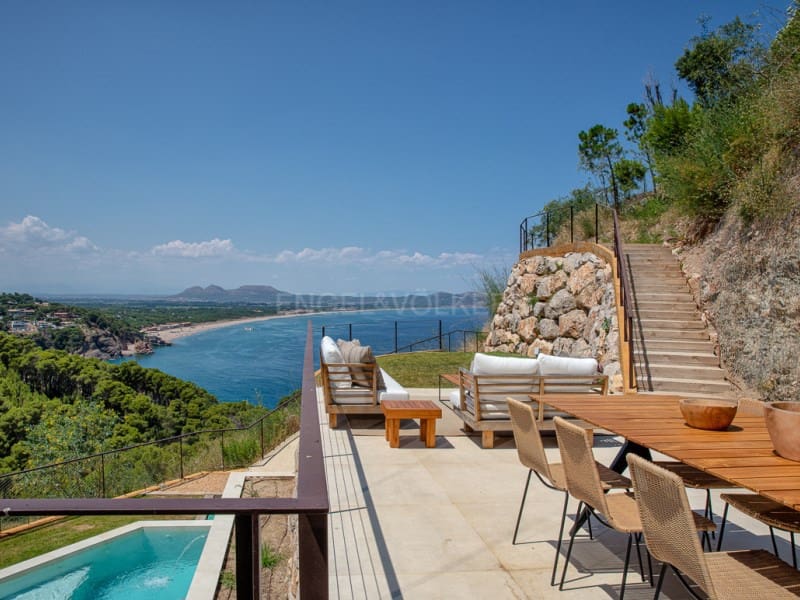 Chalet de 4 habitaciones en Begur en venta con piscina - 3.250.000 € (Ref: 9890051)