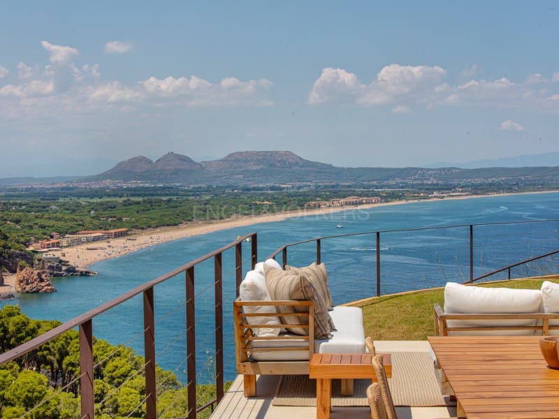 Chalet de 4 habitaciones en Begur en venta con piscina - 3.250.000 € (Ref: 9890051)