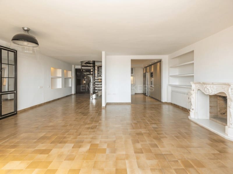 3 Zimmer Apartment zu verkaufen in Tossa de Mar mit Garage - 1.200.000 € (Ref: 9899381)