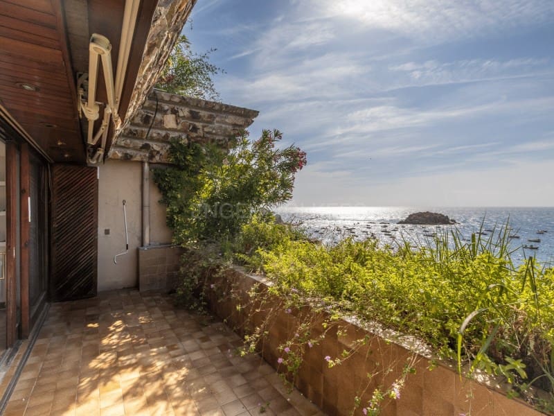 3 Zimmer Apartment zu verkaufen in Tossa de Mar mit Garage - 1.200.000 € (Ref: 9899381)