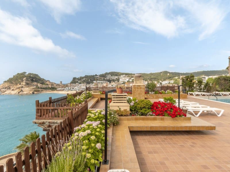 3 Zimmer Apartment zu verkaufen in Tossa de Mar mit Garage - 1.200.000 € (Ref: 9899381)