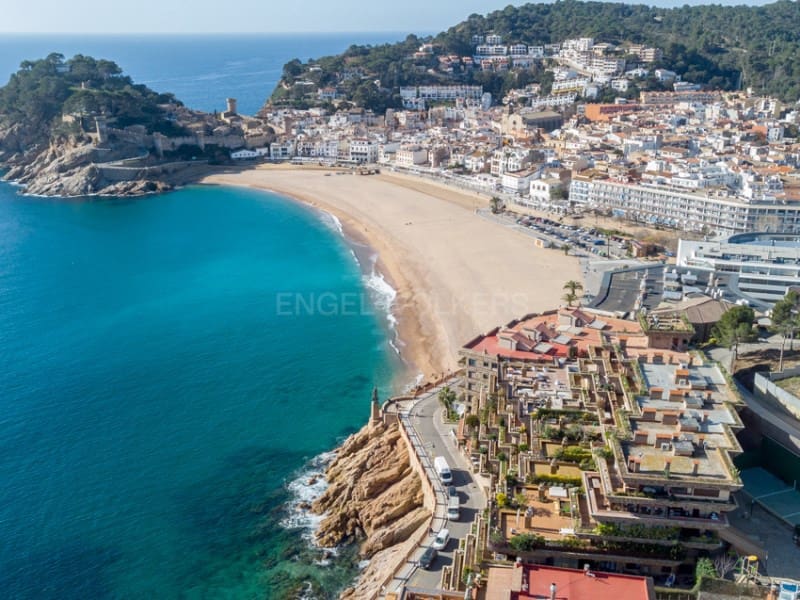 3 Zimmer Apartment zu verkaufen in Tossa de Mar mit Garage - 1.200.000 € (Ref: 9899381)