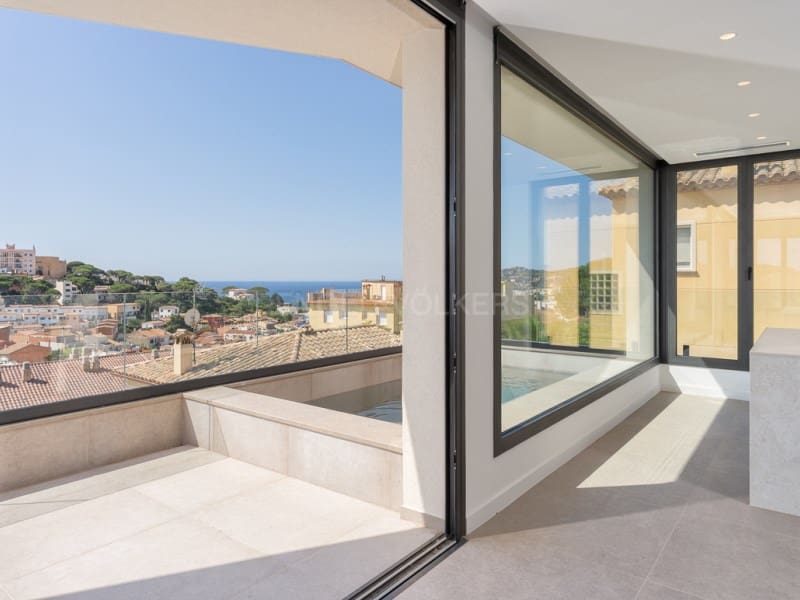 4 Zimmer Villa zu verkaufen in Sant Feliu de Guixols mit Pool Garage - 1.300.000 € (Ref: 9900418)