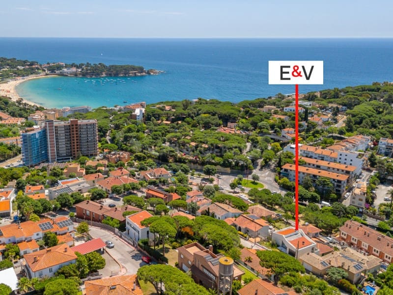 4 Zimmer Villa zu verkaufen in Sant Feliu de Guixols mit Pool Garage - 1.300.000 € (Ref: 9900418)