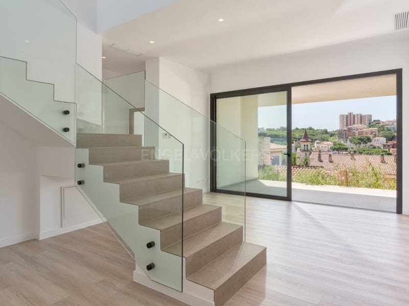 4 Zimmer Villa zu verkaufen in Sant Feliu de Guixols mit Pool Garage - 1.300.000 € (Ref: 9900418)
