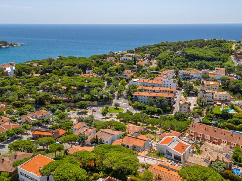 4 Zimmer Villa zu verkaufen in Sant Feliu de Guixols mit Pool Garage - 1.300.000 € (Ref: 9900418)