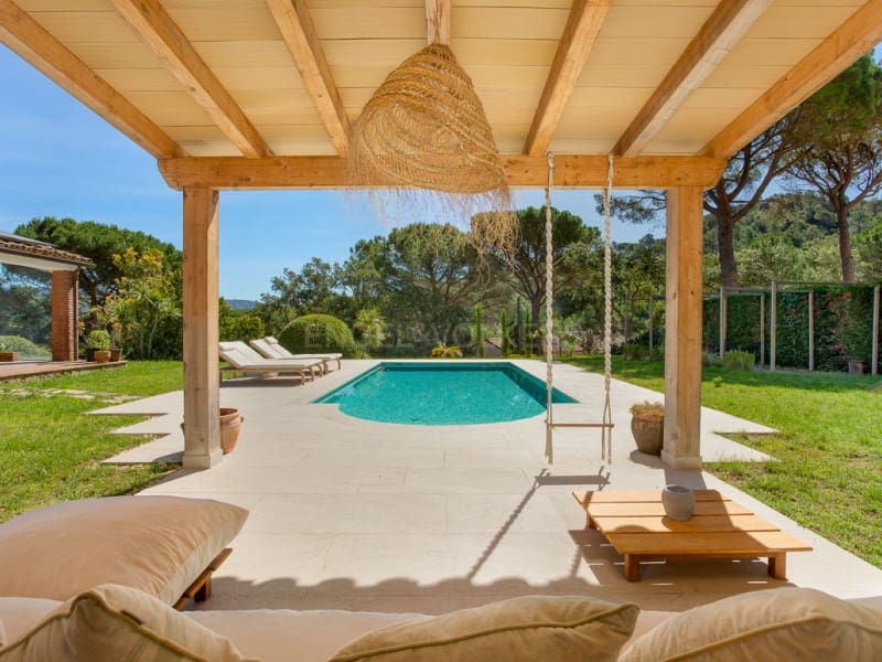 4 quarto Moradia para venda em Santa Cristina d'Aro com piscina garagem - 1 250 000 € (Ref: 9906935)