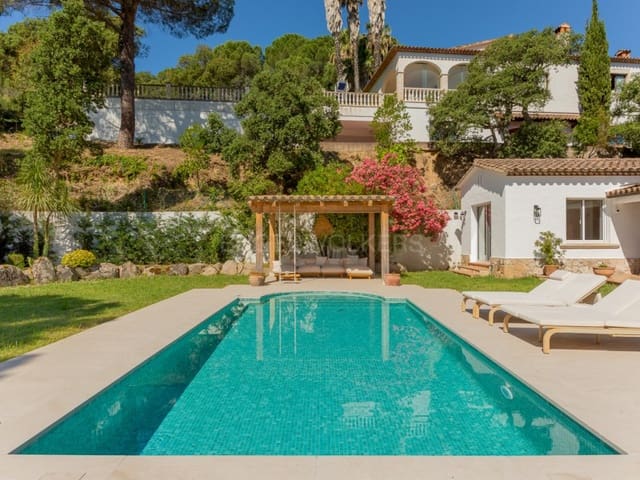 4 quarto Moradia para venda em Santa Cristina d'Aro com piscina garagem - 1 250 000 € (Ref: 9906935)