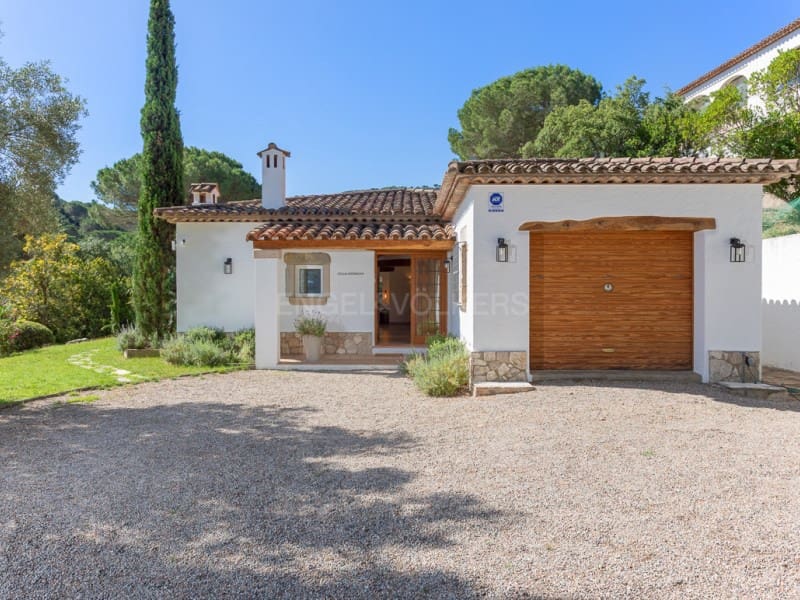 4 quarto Moradia para venda em Santa Cristina d'Aro com piscina garagem - 1 250 000 € (Ref: 9906935)