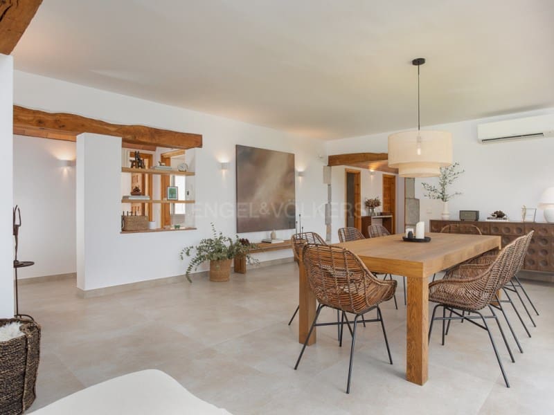 4 quarto Moradia para venda em Santa Cristina d'Aro com piscina garagem - 1 250 000 € (Ref: 9906935)