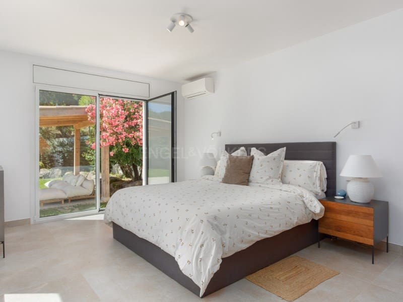 4 quarto Moradia para venda em Santa Cristina d'Aro com piscina garagem - 1 250 000 € (Ref: 9906935)