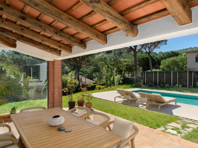 4 quarto Moradia para venda em Santa Cristina d'Aro com piscina garagem - 1 250 000 € (Ref: 9906935)