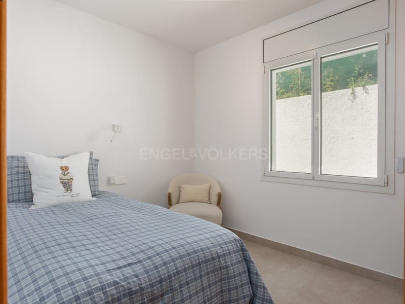 4 quarto Moradia para venda em Santa Cristina d'Aro com piscina garagem - 1 250 000 € (Ref: 9906935)