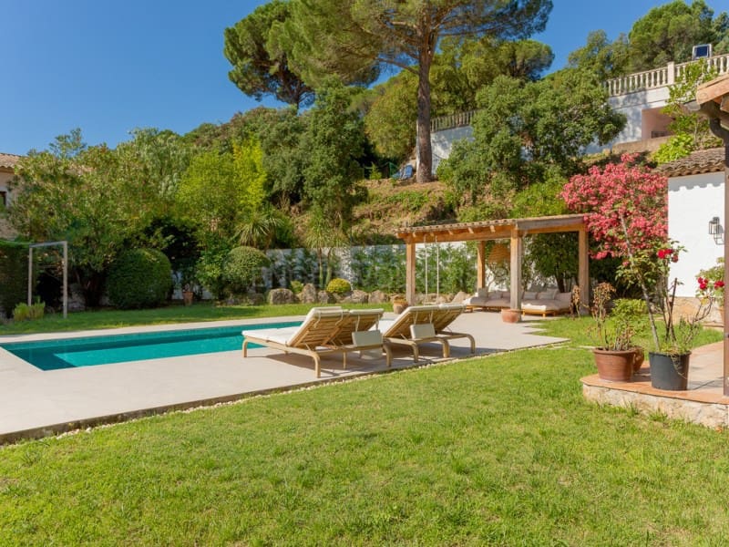 4 quarto Moradia para venda em Santa Cristina d'Aro com piscina garagem - 1 250 000 € (Ref: 9906935)