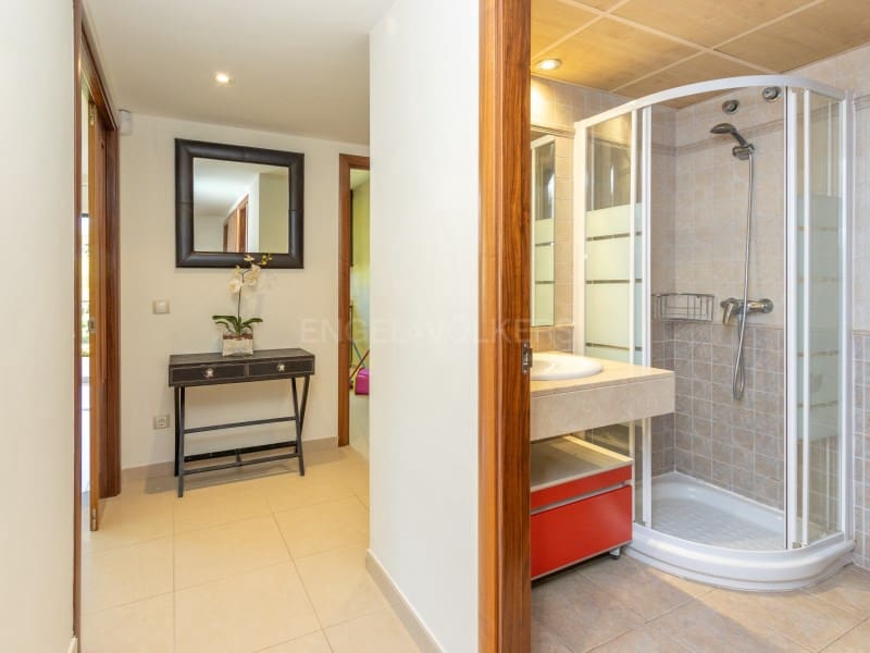 3 slaapkamer Appartement te koop in Platja d'Aro met zwembad garage - € 465.000 (Ref: 9910526)