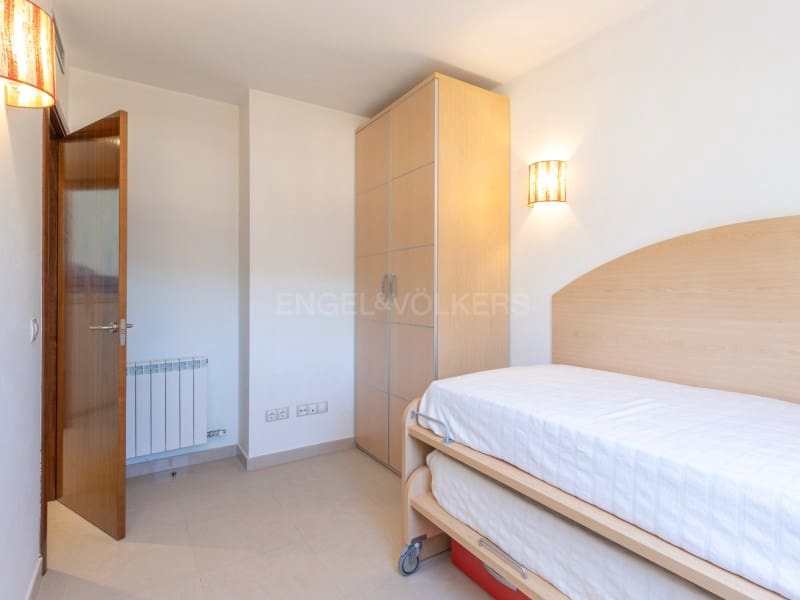 3 slaapkamer Appartement te koop in Platja d'Aro met zwembad garage - € 465.000 (Ref: 9910526)