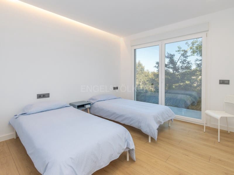 4 chambre Villa/Maison à vendre à Lloret de Mar - 679 000 € (Ref: 9916572)