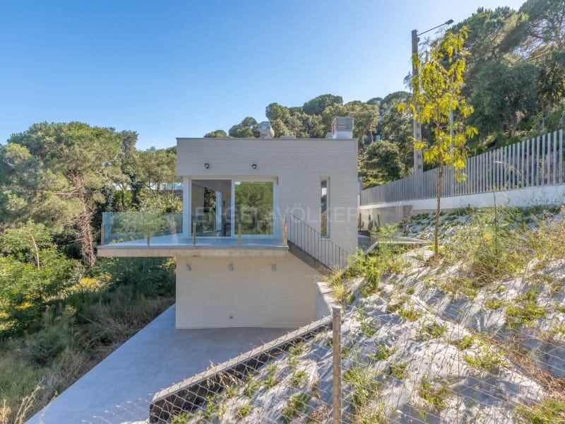 4 chambre Villa/Maison à vendre à Lloret de Mar - 679 000 € (Ref: 9916572)