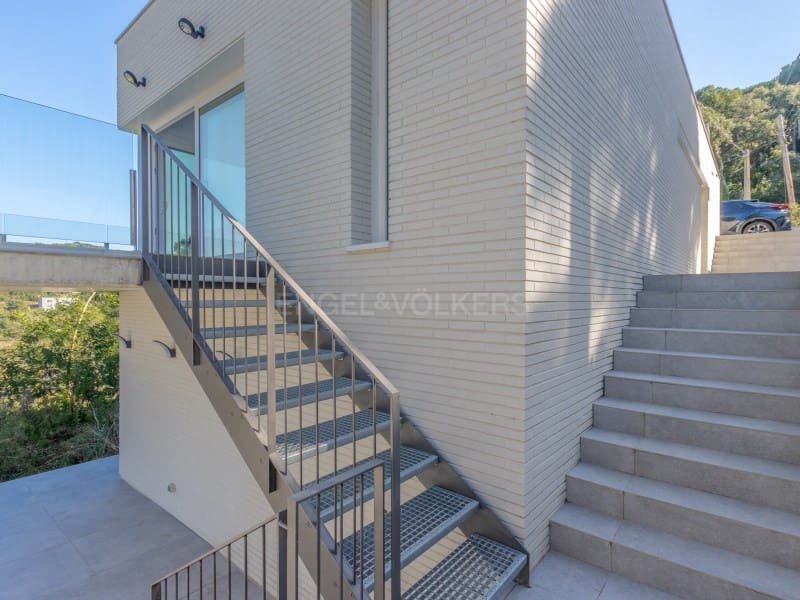 4 chambre Villa/Maison à vendre à Lloret de Mar - 679 000 € (Ref: 9916572)