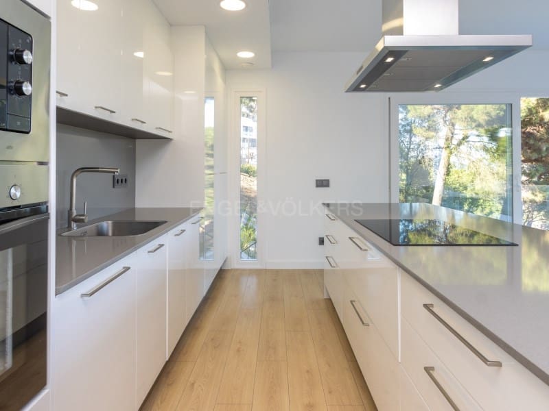4 chambre Villa/Maison à vendre à Lloret de Mar - 679 000 € (Ref: 9916572)
