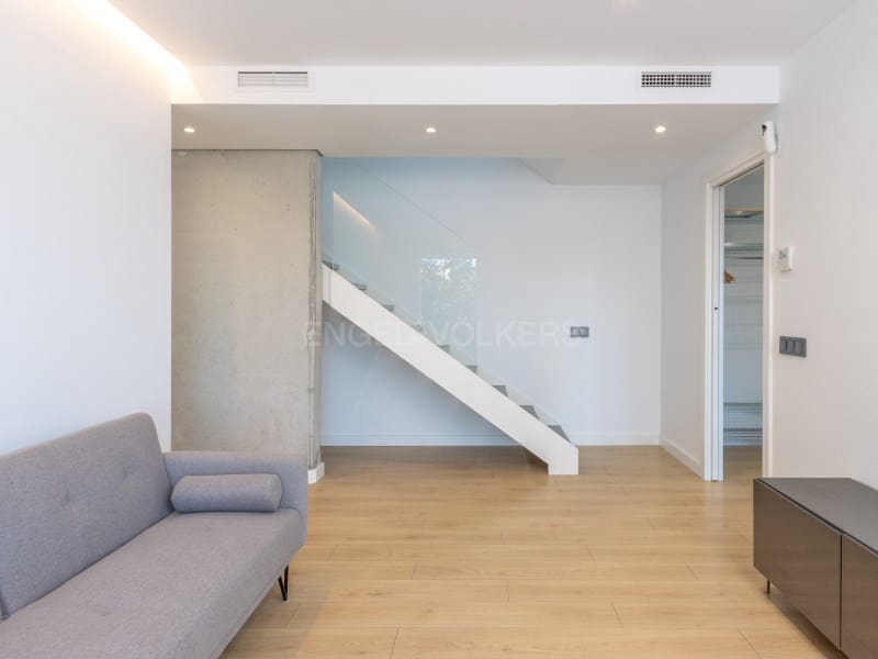 4 chambre Villa/Maison à vendre à Lloret de Mar - 679 000 € (Ref: 9916572)