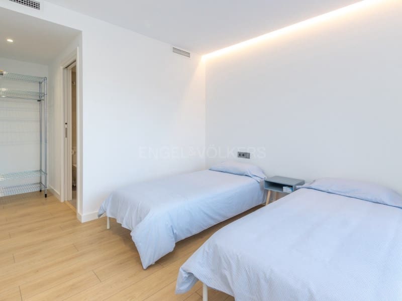 4 chambre Villa/Maison à vendre à Lloret de Mar - 679 000 € (Ref: 9916572)