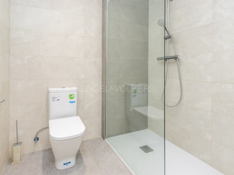 4 chambre Villa/Maison à vendre à Lloret de Mar - 679 000 € (Ref: 9916572)