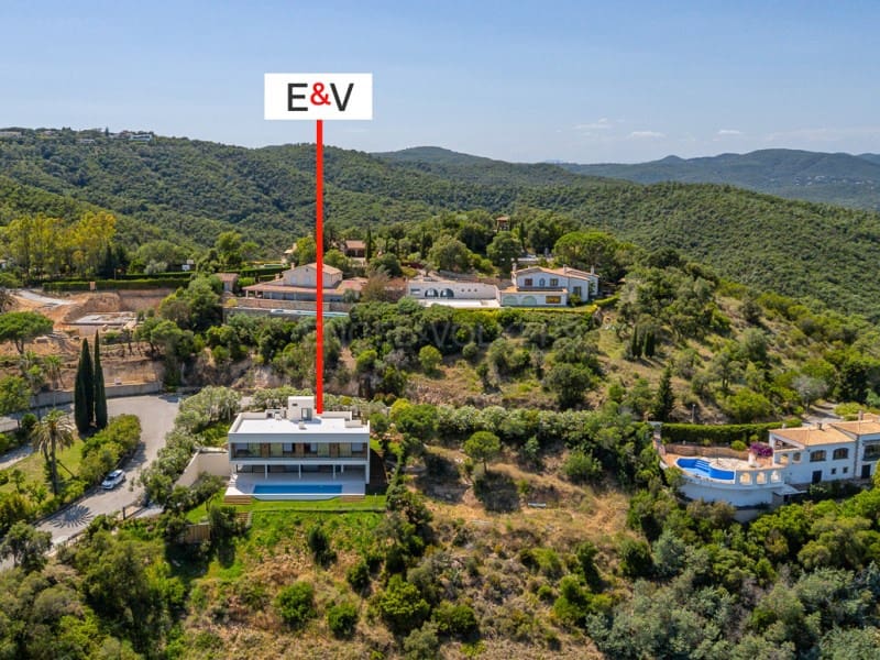 6 Zimmer Villa zu verkaufen in Platja d'Aro mit Pool Garage - 3.099.000 € (Ref: 9922337)