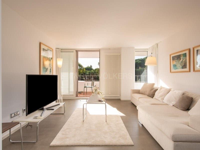 4 bedroom Flat for sale in Blanes with garage - € 985,000 (Ref: 9927062)